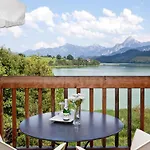 Appartement-hotel Seespitz 4* Fussen