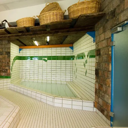 Appartement-hotel Seespitz 4*